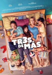 Cartel de la película con una pareja y tres niños sonrientes