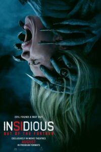 Cartel de Insidious: Fuera del Más Allá con escenas de terror