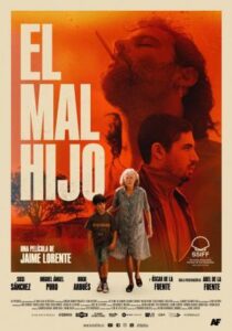 Escena de El mal hijo con el protagonista y su abuela.